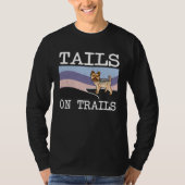 Yorkshire Terrier Tails On Trails  Dog Hiking Tシャツ (正面)
