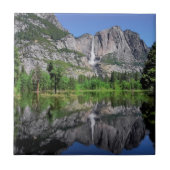 Yosemite Fallsの反射 タイル (正面)