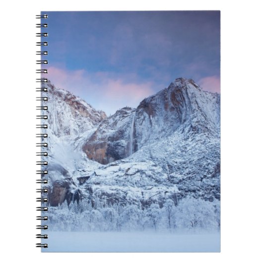 Yosemite Fallsの日の出 ノートブック (正面)