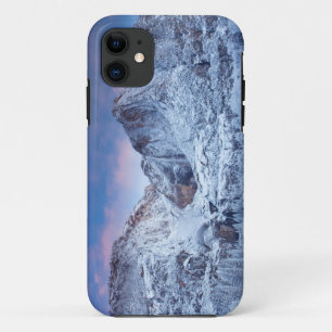Yosemite Fallsの日の出 iPhone 11 ケース