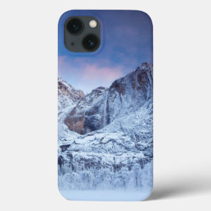 Yosemite Fallsの日の出 iPhone 13ケース