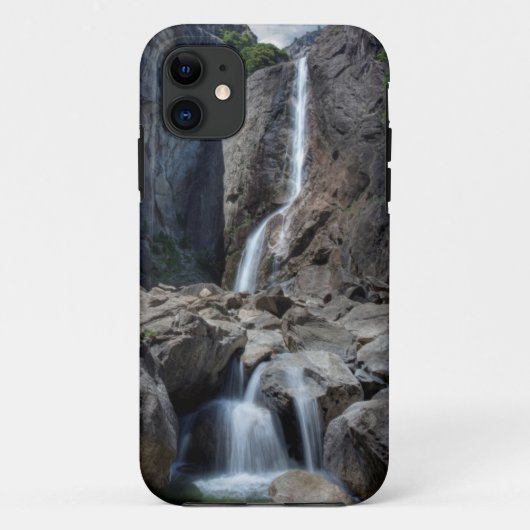 Yosemite Fallsを下げて下さい Case-Mate iPhoneケース (裏面)