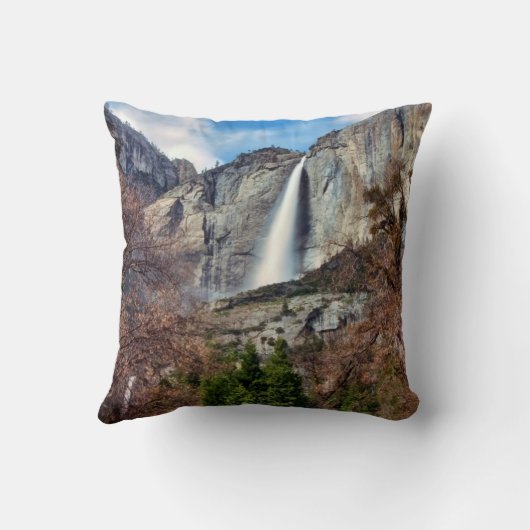 Yosemite Falls クッション (裏面)