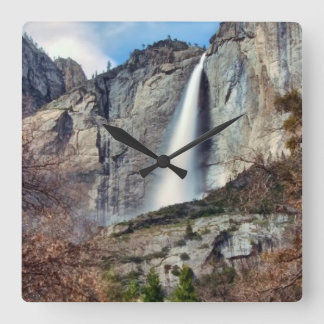 Yosemite Falls スクエア壁時計