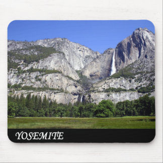 Yosemite Falls マウスパッド