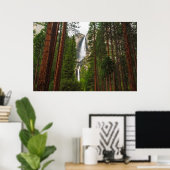 Yosemite Falls through the Forest ポスター (ホームオフィス)