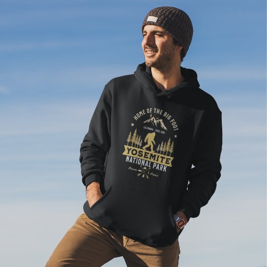 Yosemite National Park Home of the Big Foot パーカ