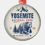 Yosemite National Park Vintage Bear T-Shirt メタルオーナメント (正面)