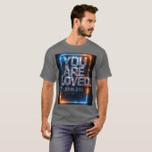 YOU ARE LOVED – Holographic Metallic Robotic T‑Shi Tシャツ (正面フル)