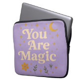 You Are Magic - Inspirational Star Design with Pos ラップトップスリーブ (正面左)