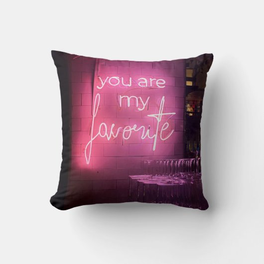 You Are My Favorite pillow クッション (正面)