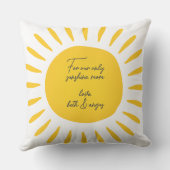 You Are My Sunshine Mom Throw Pillow クッション (裏面)