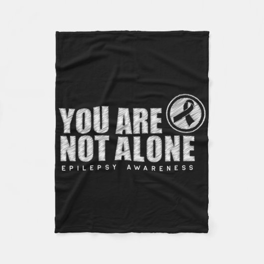 You Are Not Alone Wear Purple Day Epilepsy Awarene フリースブランケット (正面)