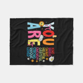 You Are Smart Brave Strong Kind Loved Motivation T フリースブランケット (正面(横))