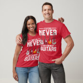 You Can Never Haveoo Many Guitar family boy Tシャツ (ユニセックス)