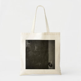 ”You can't hide anything from a cat”　tote bag トートバッグ