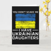 You Dont Scare Me I Have Ukrainian Daughters  カード (黄色い花)