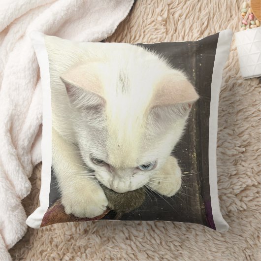 You Got Me!, Funny Anniversary Throw Pillow クッション (ブランケット)