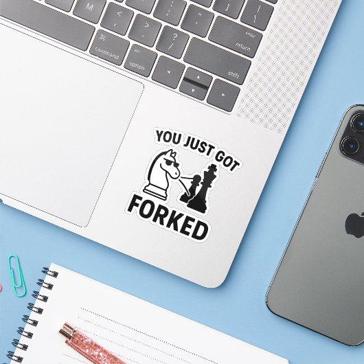You Just Got Forked – Funny Chess Meme Sticker シール (ノートパソコンとiPhone)