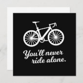 You Never Ride Aloneサイクリングサイクリングサイクリストの贈り物 招待状 (正面/裏面)