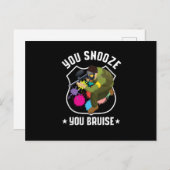 You Snooze You Bruise Paintball Player Marker Gift ポストカード (正面/裏面)