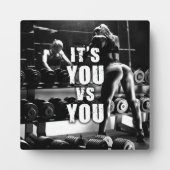 YOU vs YOU – 女性のトレーニング やる気を起こさせる フォトプラーク (正面)