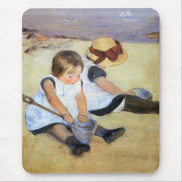 Young Children'遊's on theビーチ(Mary Cassatt) マウスパッド