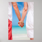 Young couple holding hands ポスター (正面)