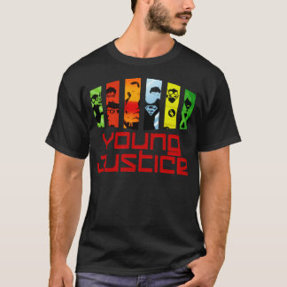 Young Justice Essential Tシャツ
