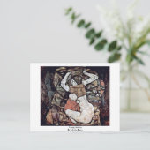 Young Mother By Schiele Egon ポストカード (スタンド正面)
