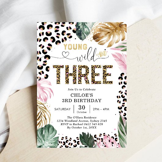 Young Wild and Three ヒョウ柄ガール 3歳の誕生日 招待状