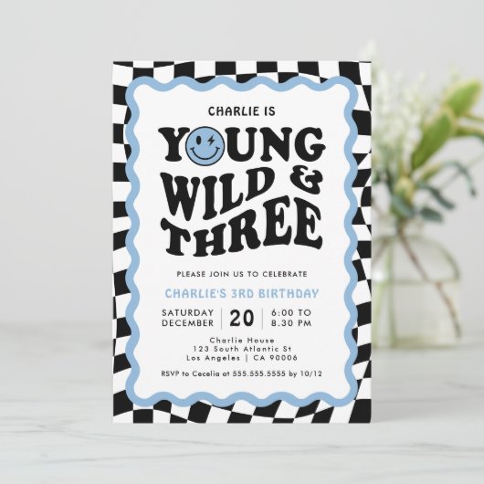 Young Wild & Three | 青い顔の男の子 3歳の誕生日 招待状 (スタンド正面)