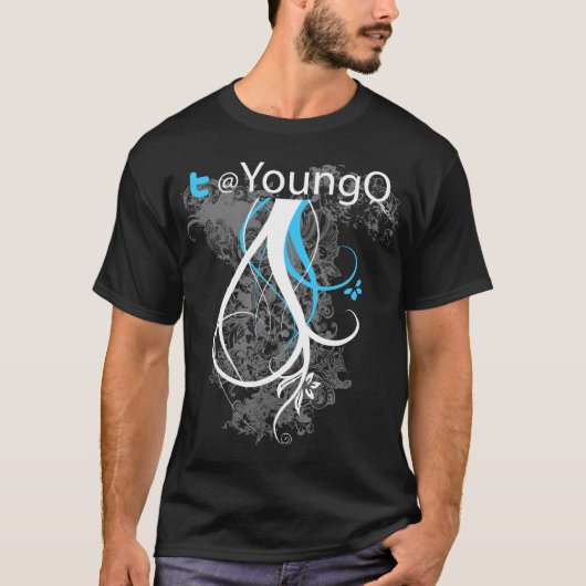 YoungQのTシャツ Tシャツ (正面)