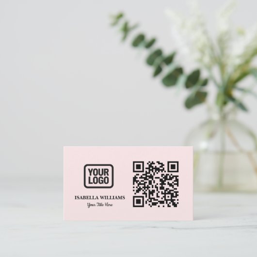 Your Logo Here Simple Modern Minimal Pink QR Code 名刺 (スタンド正面)