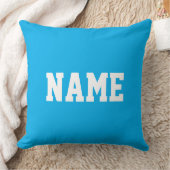 YOUR NAME Fun White Athletic Text On Azure Blue クッション (ブランケット)