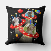 Your Three Cats おもしろい Sci-Fi UFO宇宙エイリアンテーマ クッション (正面)