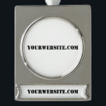 YourWebSite.com シルバープレートバナーオーナメント<br><div class="desc">"YourWebSite.com" .comアドレスをくもの巣・アドレスで置き換える。その他のスローガンまたは文字の追加</div>