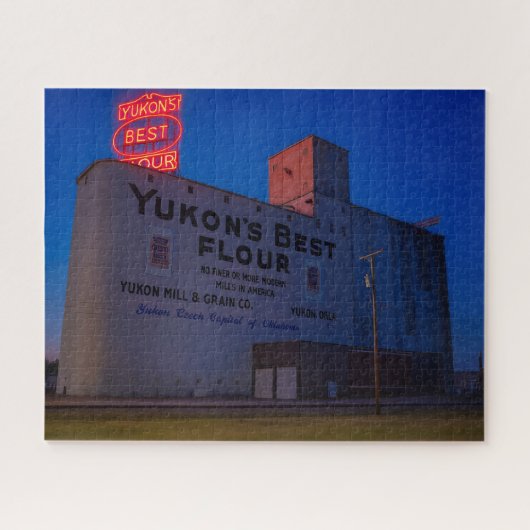Yukon' Best Flour Mill Neon Sign At Dusk  ジグソーパズル (横)
