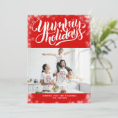 Yummy Holidaysレッドホワイトレタリングカスタム写真 シーズンカード (スタンド正面)