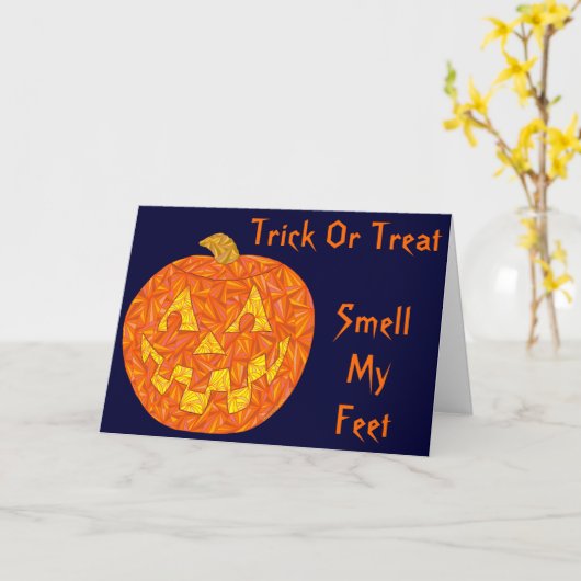 Zおもしろいなハロウィンのユーモアの臭い私の足の韻カード カード (黄色い花)