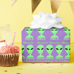 Zスマイルパーソナライズされた誕生日ハッピーエイリアン ラッピングペーパー