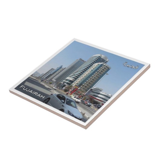 zAE030 FUJAIRAH建物、UAE、中東、 タイル (側面)