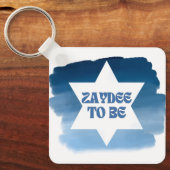 "Zaydee to be"新しいユダヤおもしろい人のおじいちゃん水色 キーホルダー (正面)