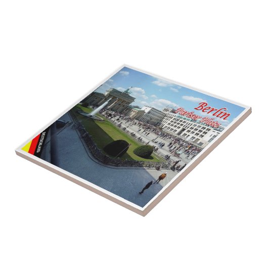 zDE065 BERLIN PARISER PLATZ Germany, タイル (側面)