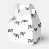 Zebra animal pattern on white フェイバーボックス (裏面サイド)