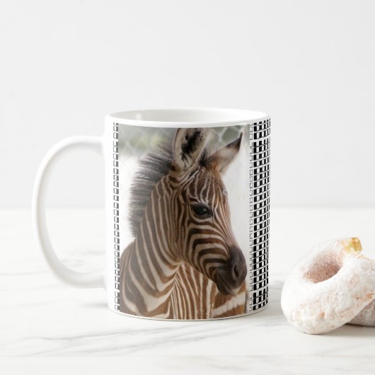 Zebra Black & White Checkered Mug コーヒーマグカップ (ドーナツ)