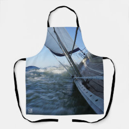 Zeilboot met lege horizon voor avontuur. エプロン