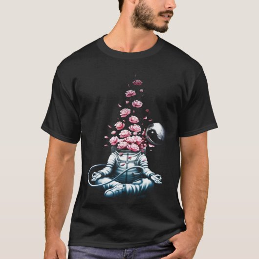 Zen Astronaut Meditating In Space Yoga Namaste Ros Tシャツ (正面)