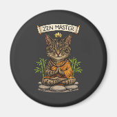 Zen Master Cat Funny Chill Gray Tabby Cat Gift マグネット (正面)