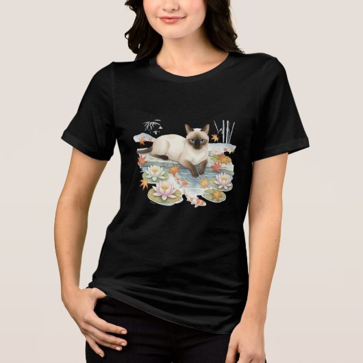 Zen Siamese Cat & Koi Pond T-Shirt トライブレンドＴシャツ (正面)